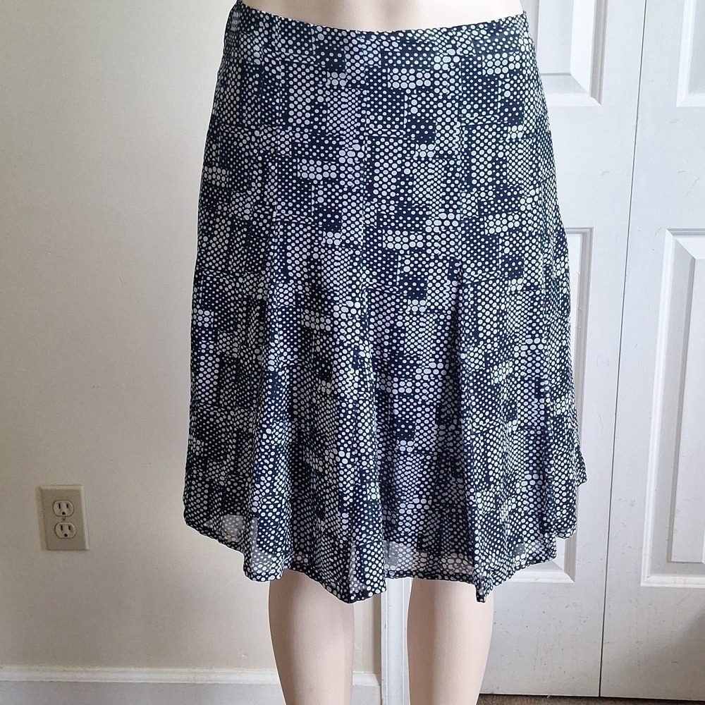 Liz Claiborne Navy and White Chiffon A-Line Skirt Size 14